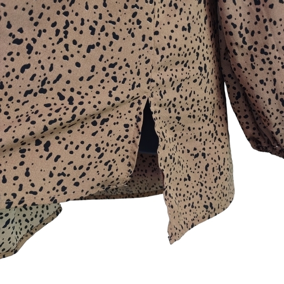 Shein Women's Black Brown Animal Print V-Neck Top Blouse Sz 1XL - Picture 7 of 11